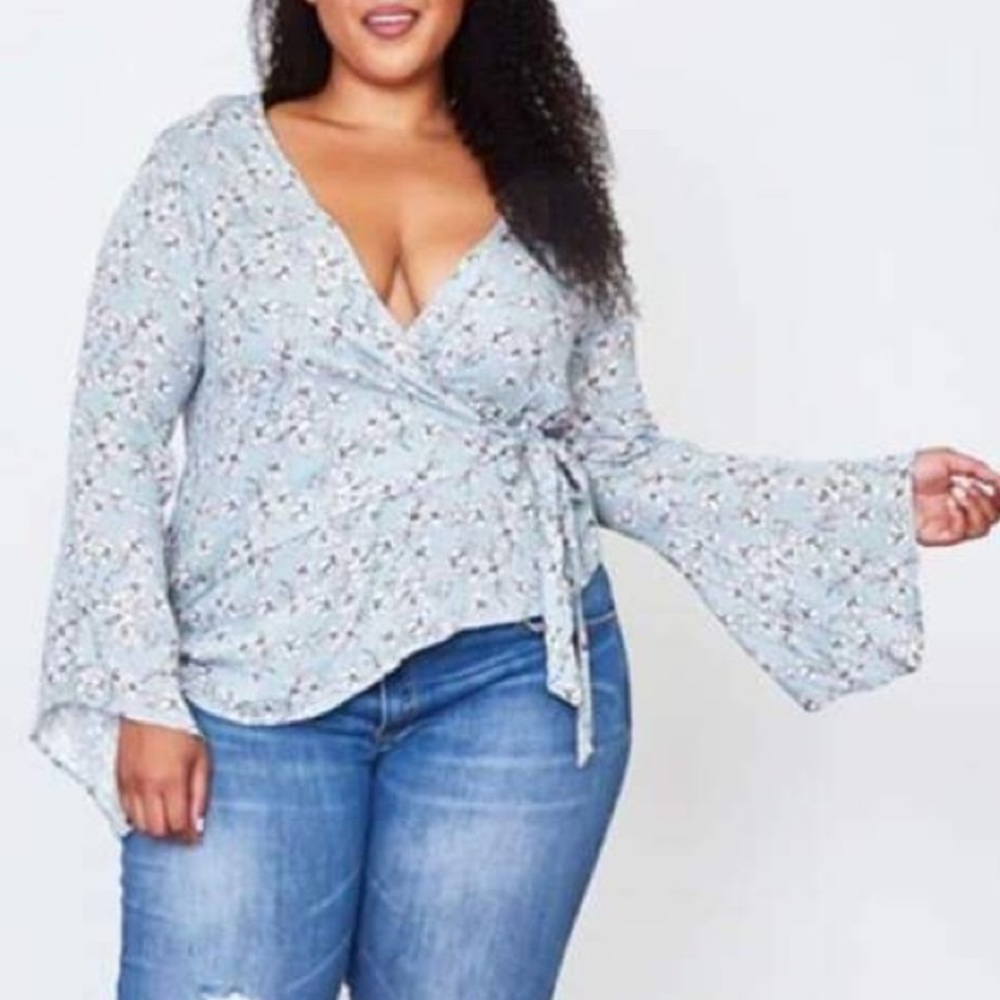 Wrap top